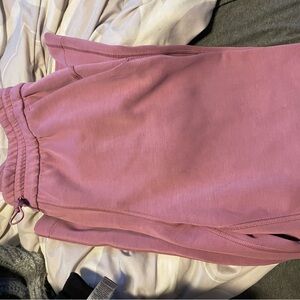 Lulu Lemon size 4 softstreme pants high rise